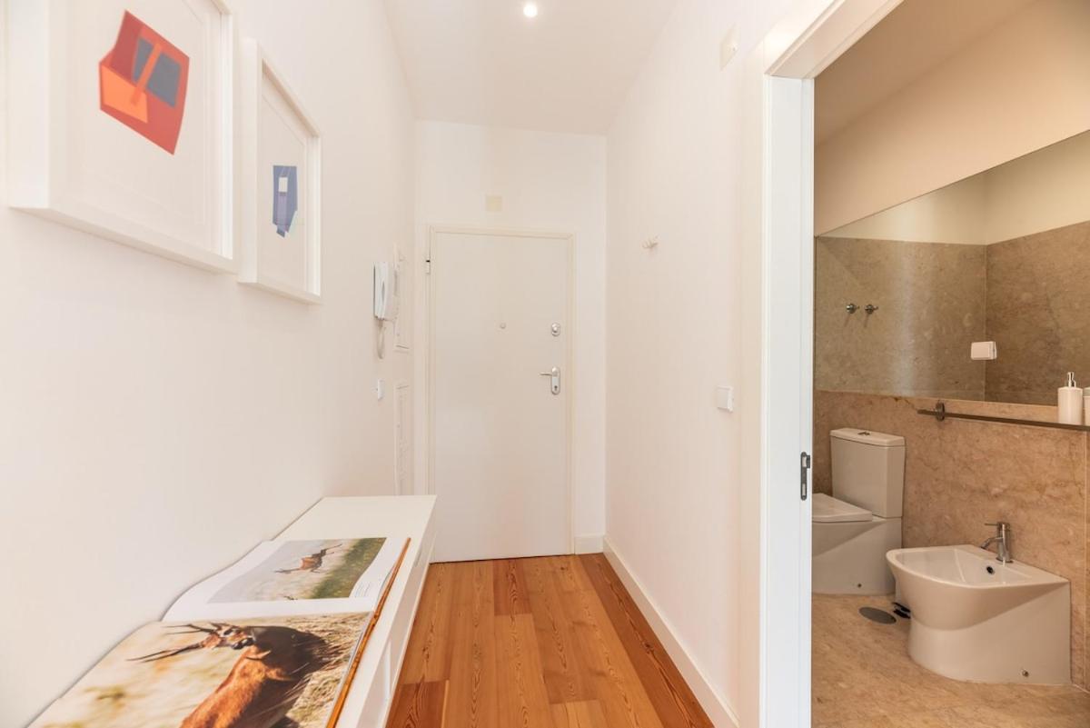 Ferienwohnung Liberdade Great Bright Apt With Ac Elevator Garage Lissabon Exterior foto