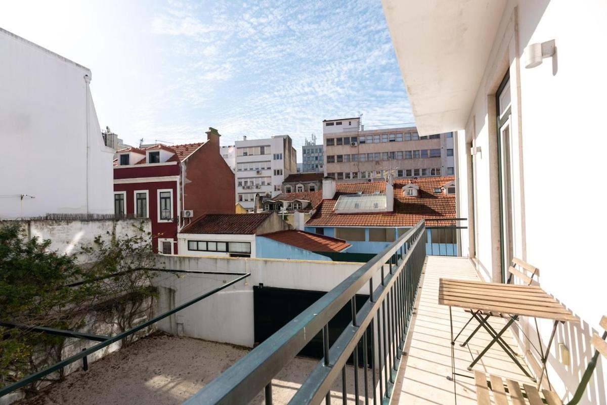 Ferienwohnung Liberdade Great Bright Apt With Ac Elevator Garage Lissabon Exterior foto